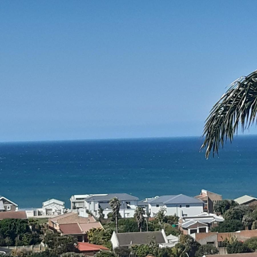 Ocean View Guest House Jeffreys Bay Exterior photo