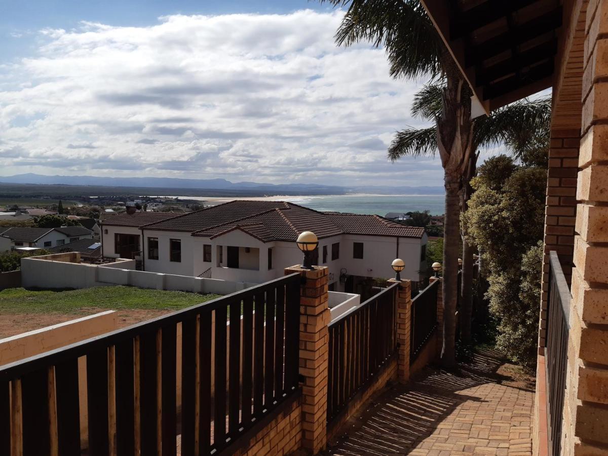Ocean View Guest House Jeffreys Bay Exterior photo